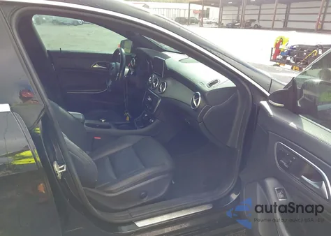 2014 Mercedes-Benz Cla 250 from USA, damaged, VIN WDDSJ4EB8EN039555